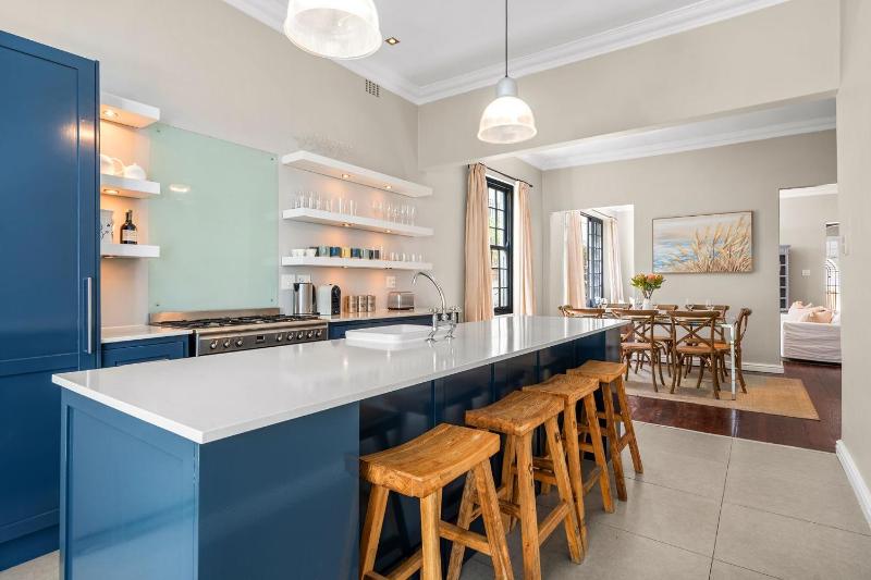 Bellevue House - image 2