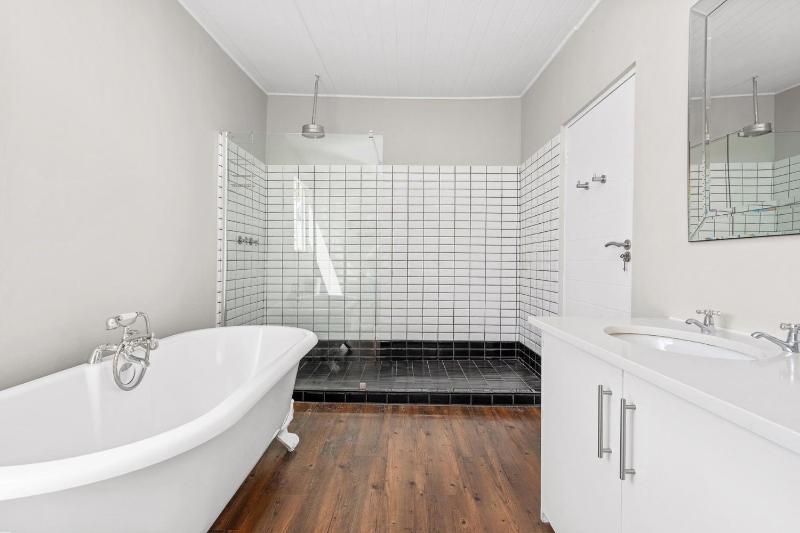 Bellevue House - image 5