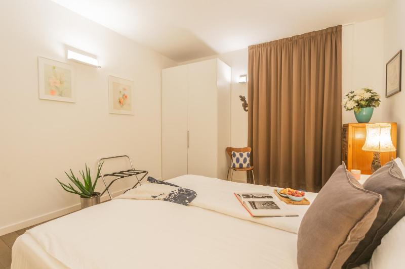Residenza Art Design in Como by Rent All Como - image 21