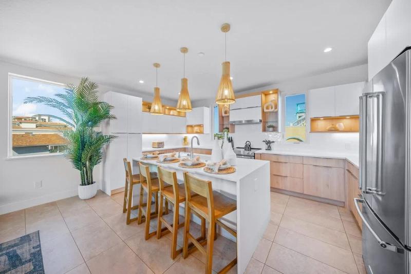 Top Deck Estate - image 40