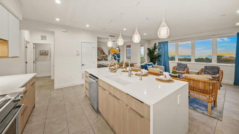 Top Deck Estate - image 45