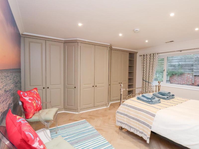 32 Quay Street - image 24