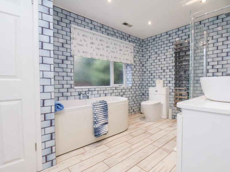 32 Quay Street - image 3