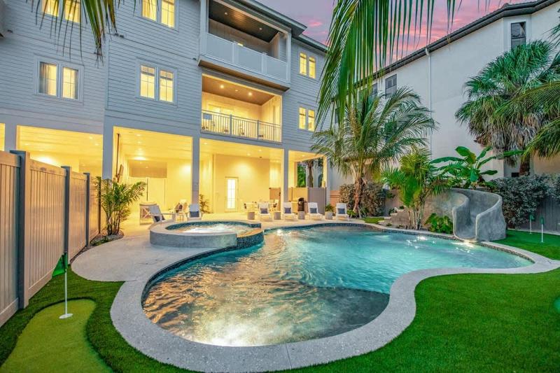 Gulfside Green Estate - image 5
