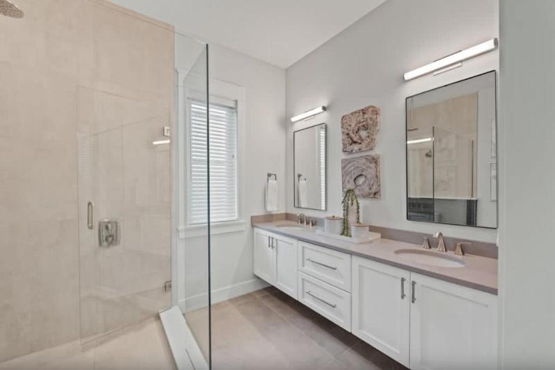 Gulfside Green Estate - image 50