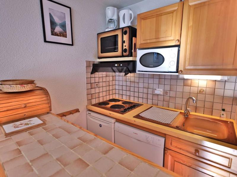 Appartement 2 pièces + coin montagne balcon sud au centre du village - FR-1-458-139 - image 26