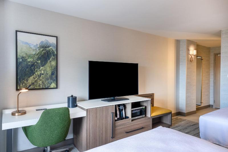 Hilton Garden Inn Denver Tech Center - image 8