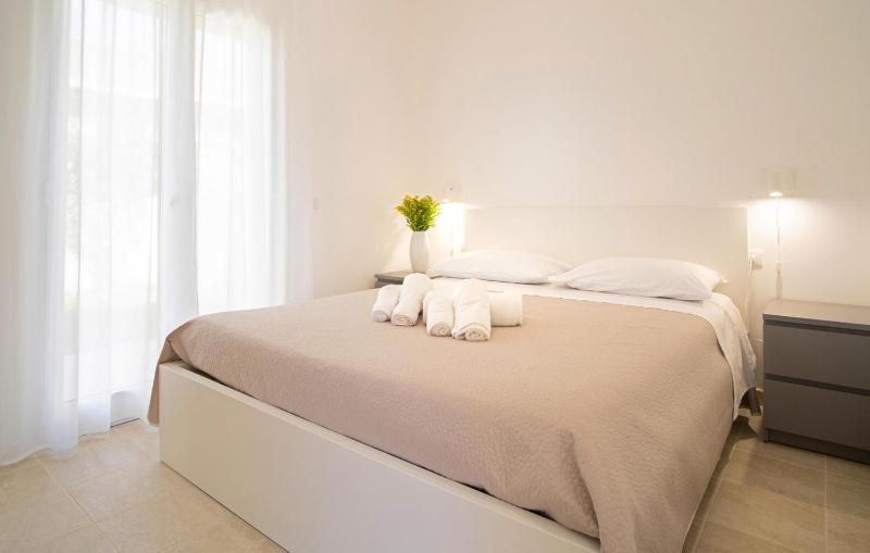 Stunning Apartment In Marzamemi - image 13