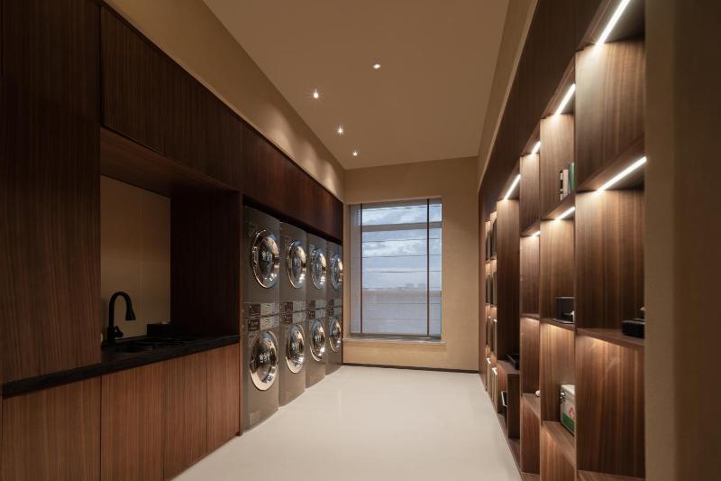 Atour Hotel Wuhan Jianghan Road International Plaza - image 38