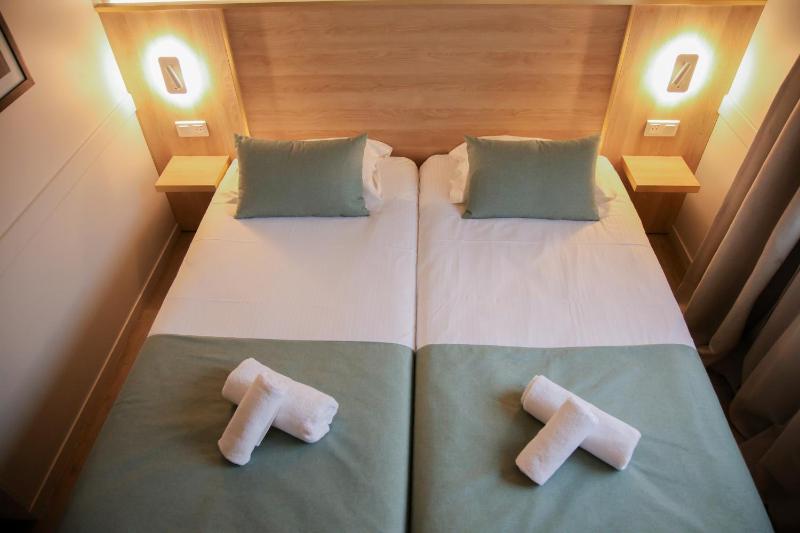 LE M HOTEL & SPA HONFLEUR - image 43