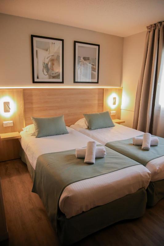 LE M HOTEL & SPA HONFLEUR - image 22