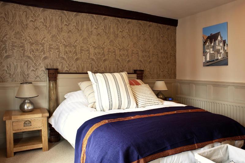 Superior Double Room image 4