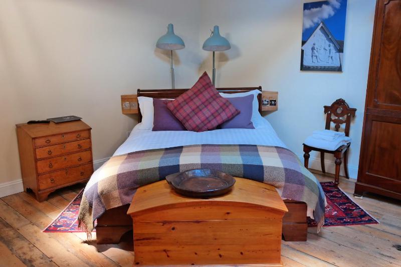 Superior King Room image 2