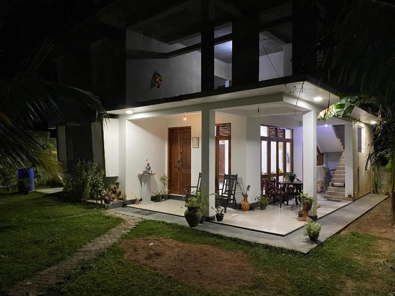 Thisara Villa - image 1
