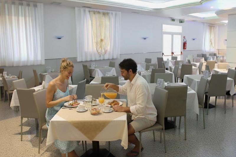 Hotel Belvedere - image 45