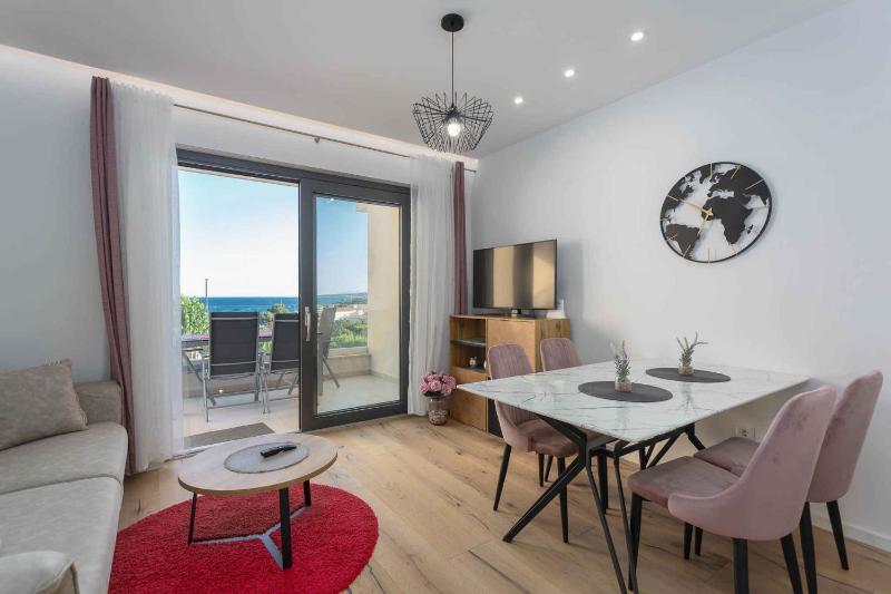 Apartment near Beach in Krk-Insel Krk 54902 - image 6