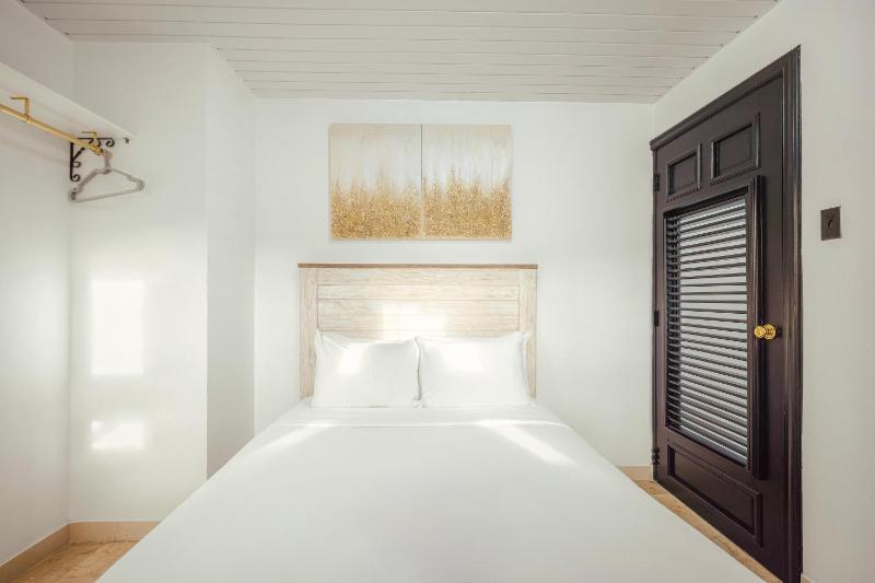 5BR Family Bed Pool Villa Serene Grace By Bocobay - image 7