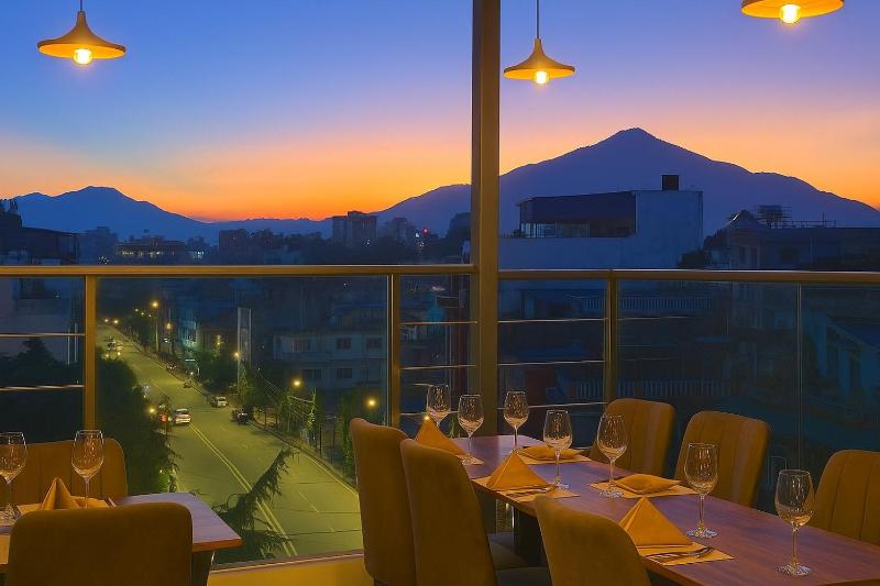 Royal Chamber Rooms Restaurant & Rooftop Bar - Near Pashupatinath & Airport - image 14