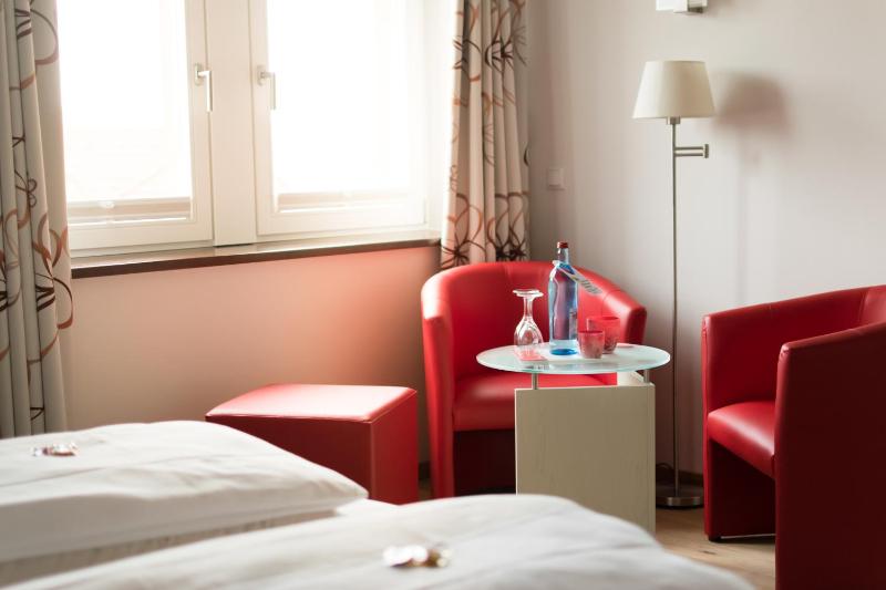 Standard Double Room image 1