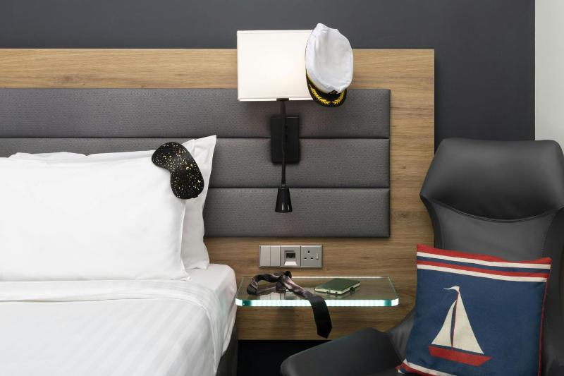 Moxy Southampton - image 19