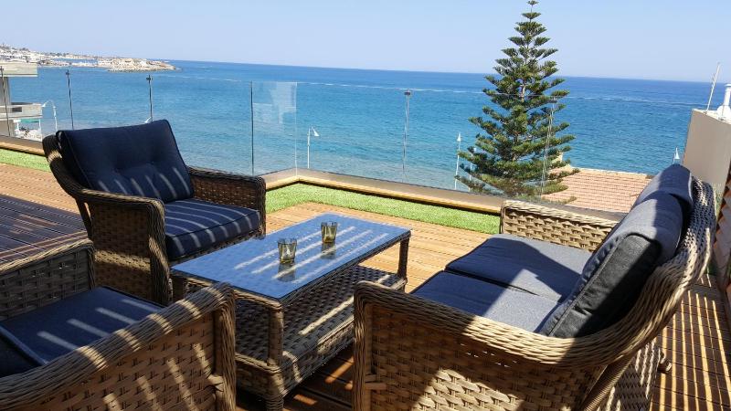Petra Beach Hotel - image 24