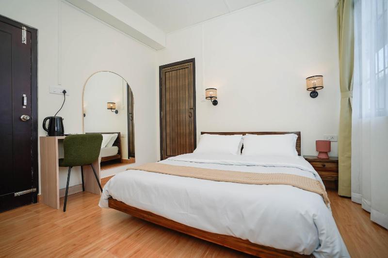 Ebel's Inn - image 11