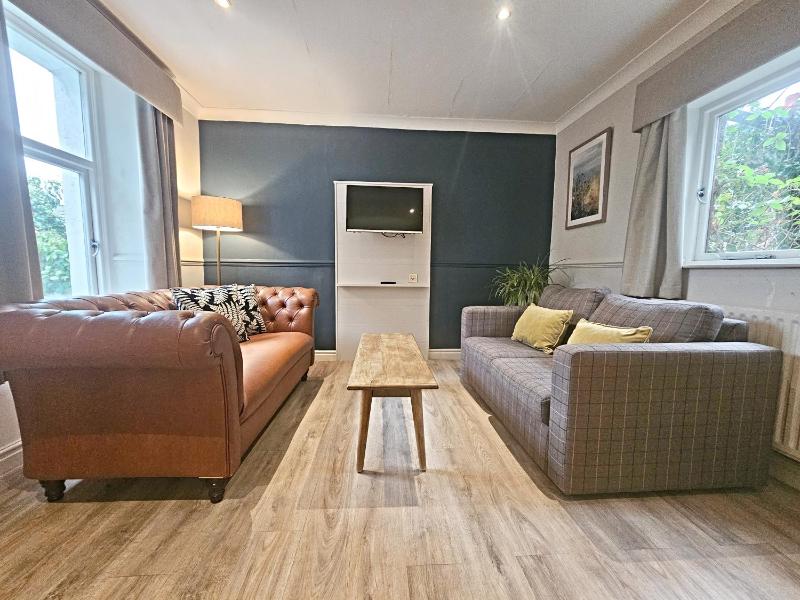 Derwent Manor Apartments & Rooms - image 37