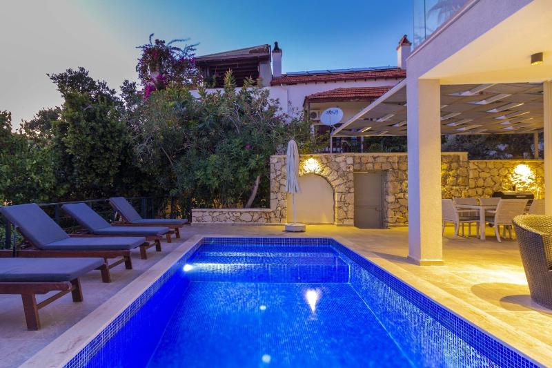 Villa Gunes - image 4
