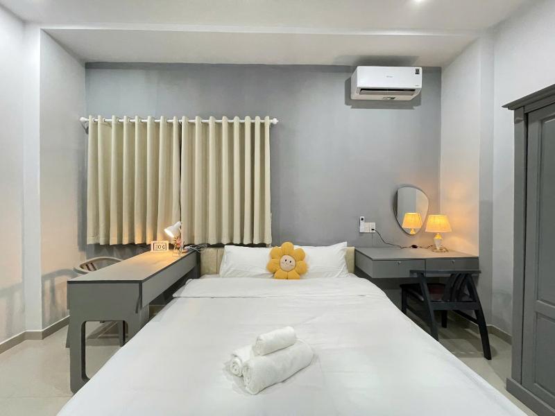 A - House - image 8
