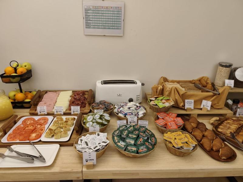 U Hotel Ogalia Vigo - image 21