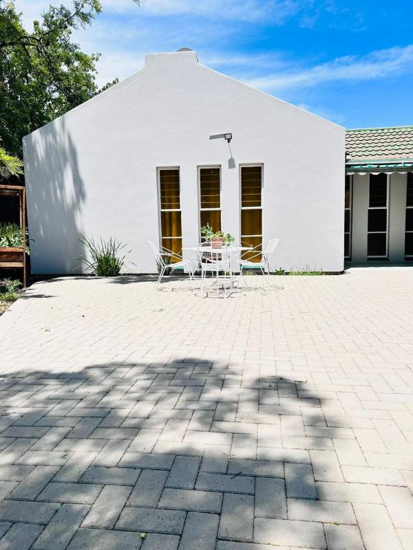 La Nabel Cottage - image 4