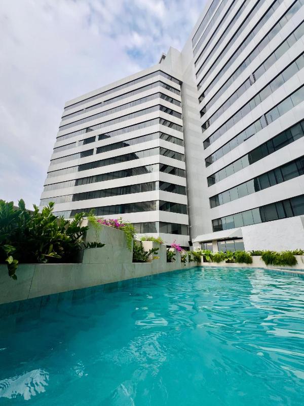Nova Hosting Suite de lujo Torre Millenium - image 14