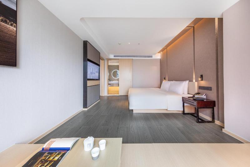 Atour Hotel Wuhan Chuhehanjie Xiu Theater - image 7