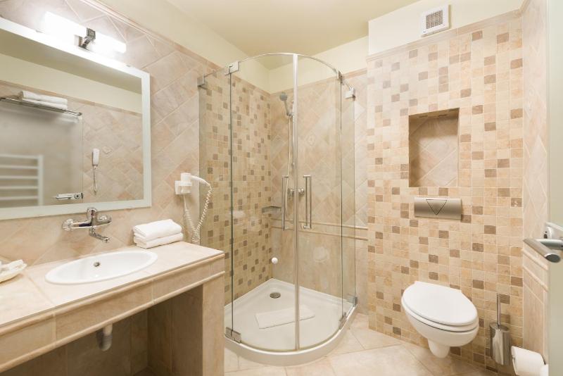 Deluxe Double Room image 3