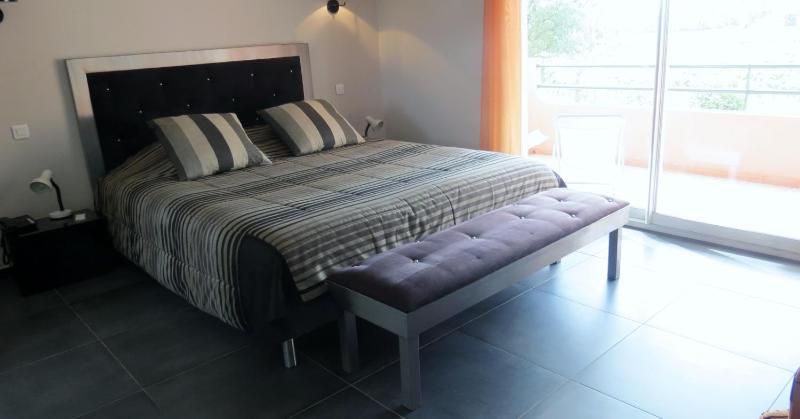 Superior Double Room image 3