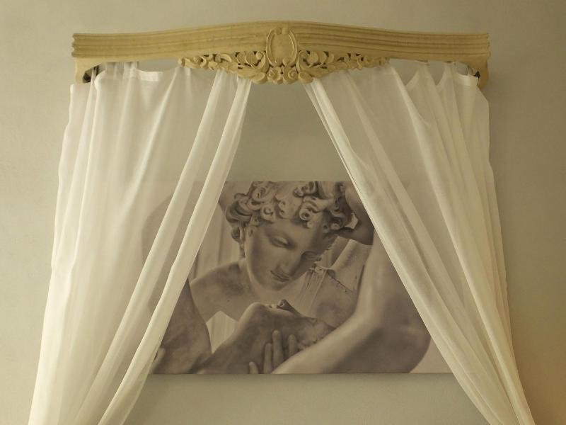 Deluxe Quadruple Room image 4