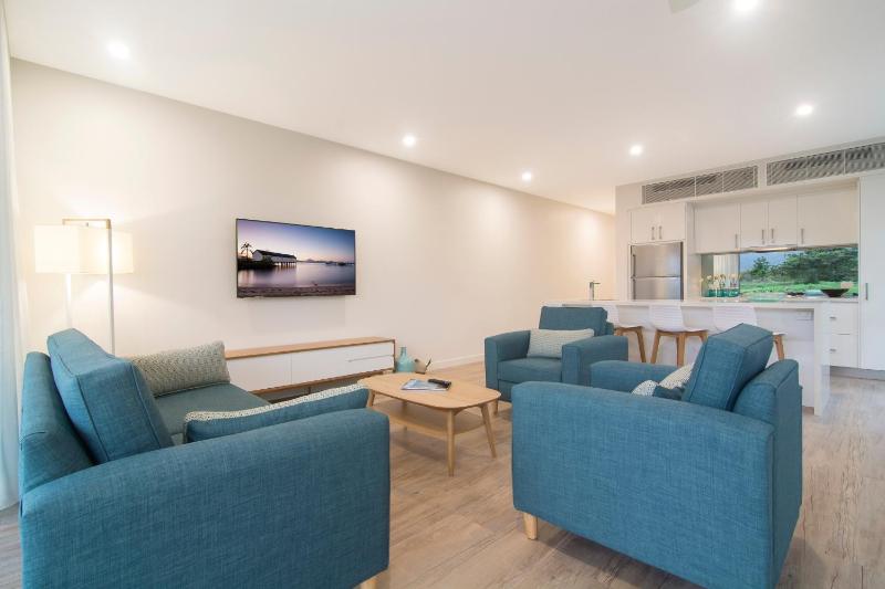 Pool Resort Port Douglas - image 26