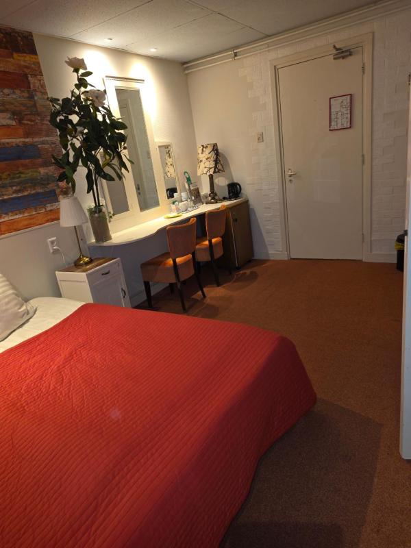 Hotel Hoogland Zandvoort aan Zee - image 12