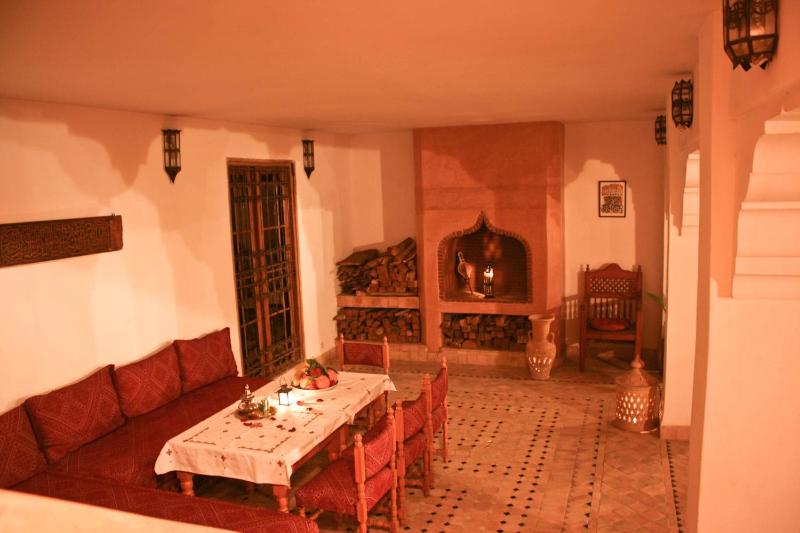 Souleymanie Twin Room image 3