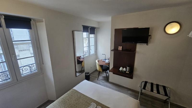 Massilia hôtel - image 8