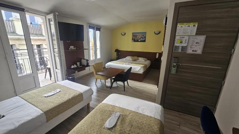 Massilia hôtel - image 16