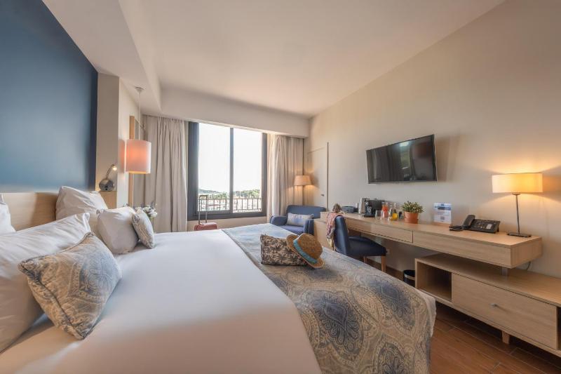 Hôtel Helios & SPA - Ile des Embiez - image 16