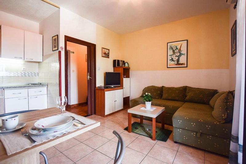 Apartments Derado - image 28