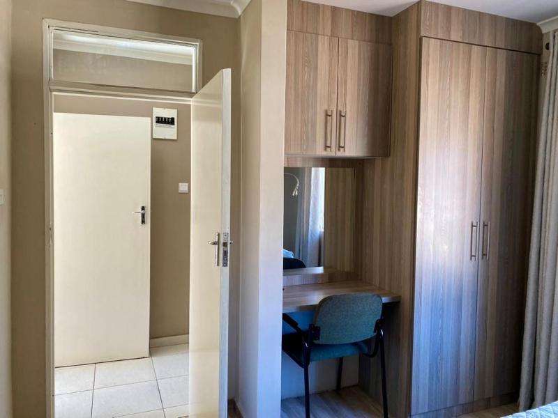 2 bedroomed apartment with en-suite and kitchenette - 2064 - image 10