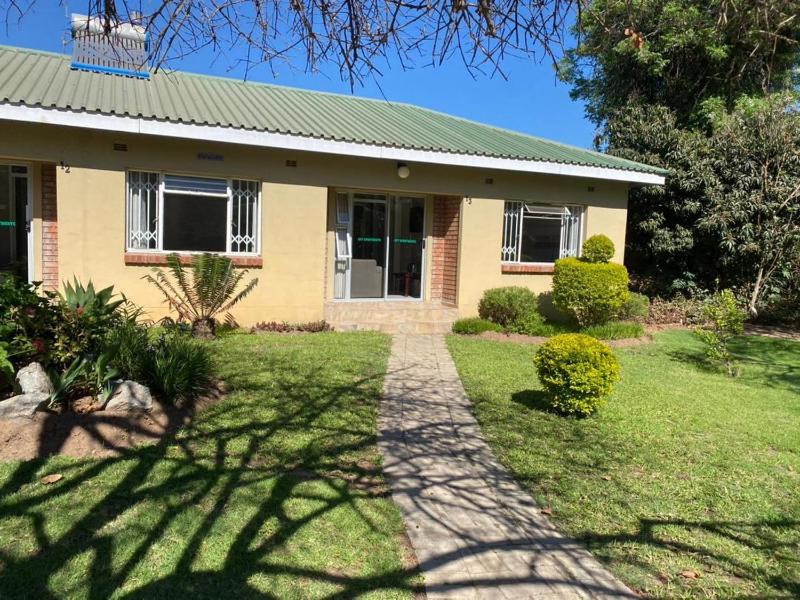 2 bedroomed apartment with en-suite and kitchenette - 2065 - image 7