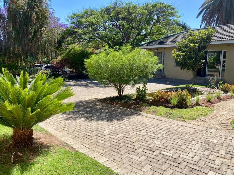 2 bedroomed apartment with kitchenette - 2068 - image 12
