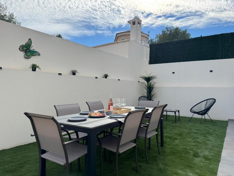 Villa Pura Vida Alicante - Sun & Golf - image 10