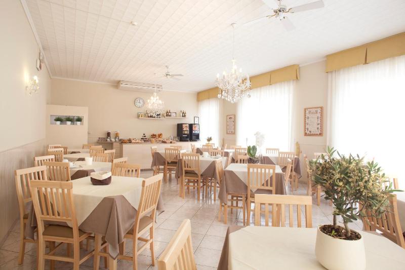 Hotel Villa Perazzini - image 34