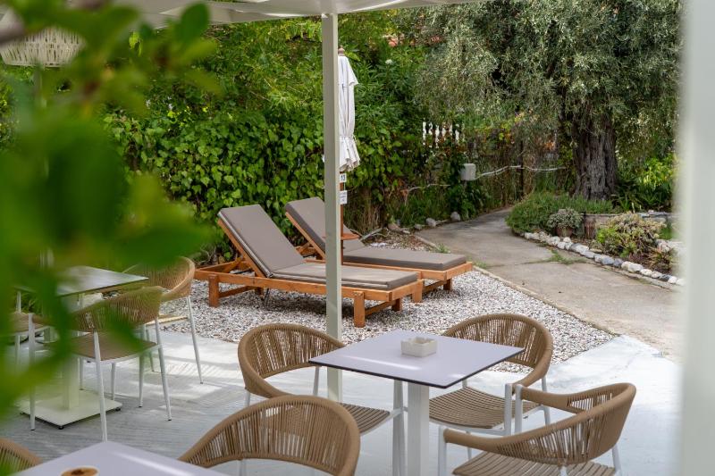 Roula's house on the beach - image 16