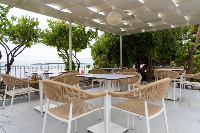 Roula's house on the beach - image 36